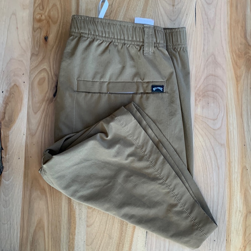 Billabong Brown/Tan shorts